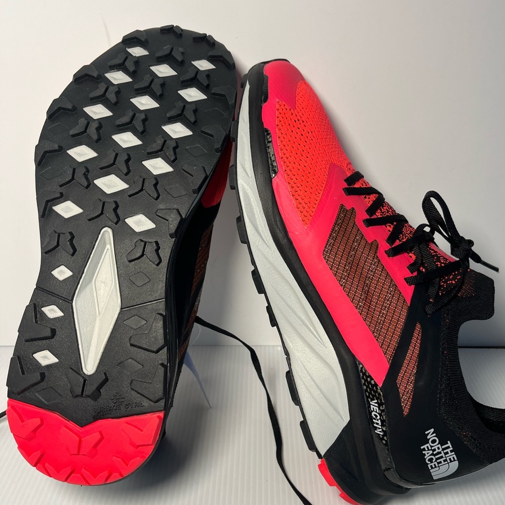 The North Face Flight Vectiv Ultralight w/Matryx Patented Tech Sneakers - Picture 4 of 16